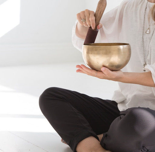 <? $single_post->image['alt']; ?>